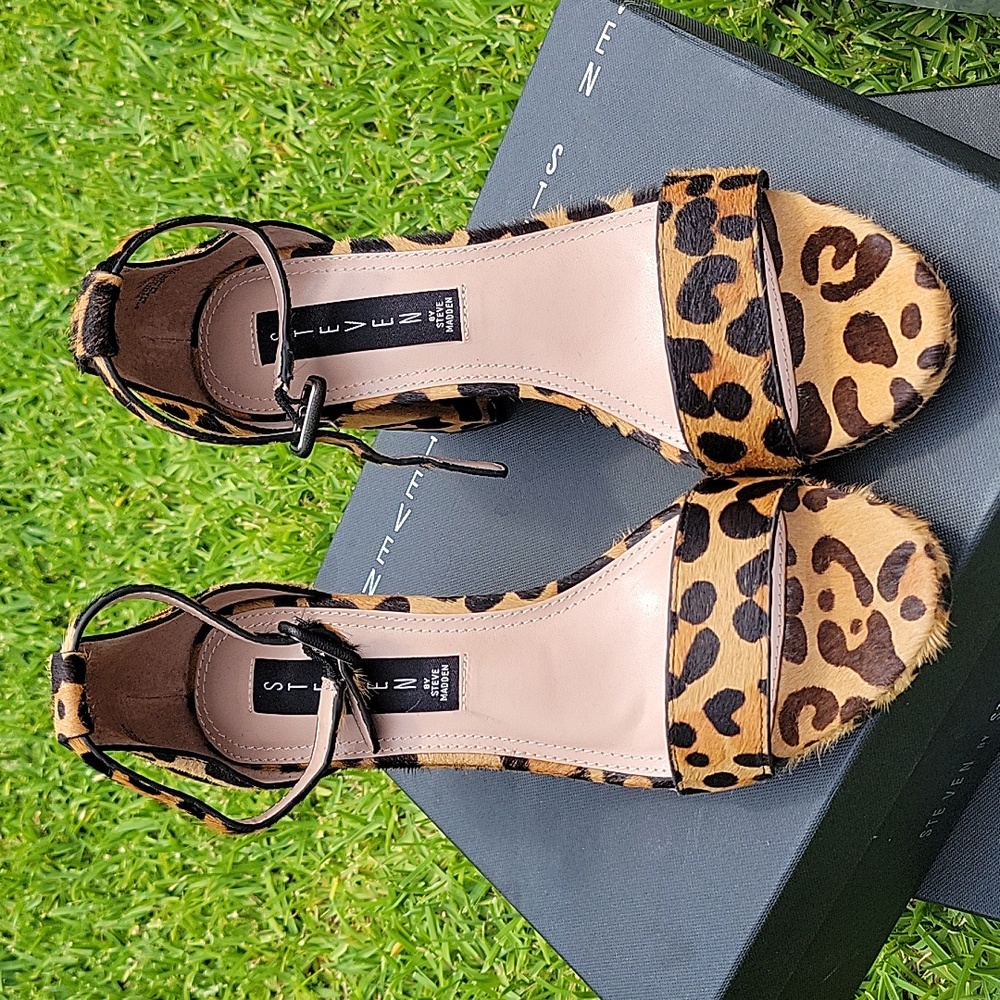 Leopard heels